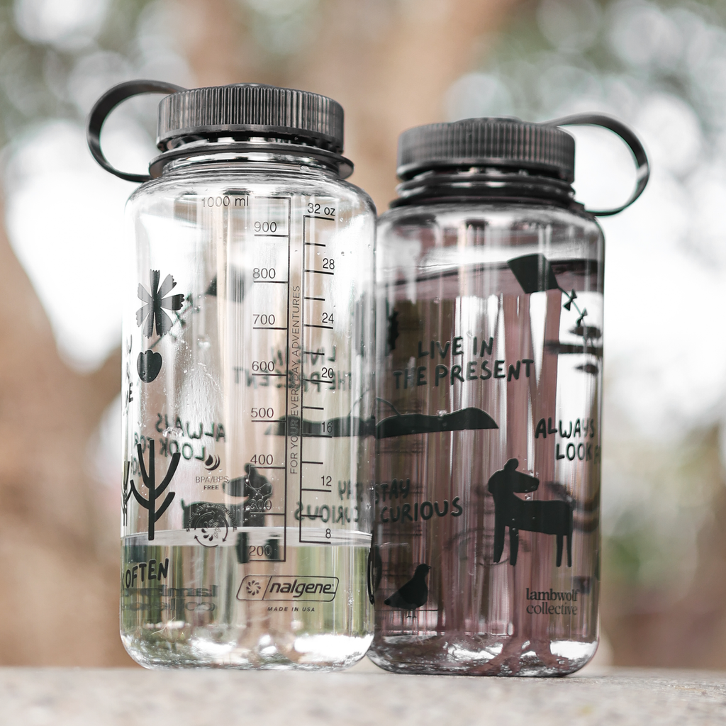 https://www.lambwolf.co/cdn/shop/products/yoko.kiiroWaterBottle13_1024x.png?v=1681741332